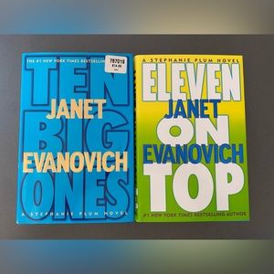 Janet Evanovich Stephanie Plum Series hardcover book bundle